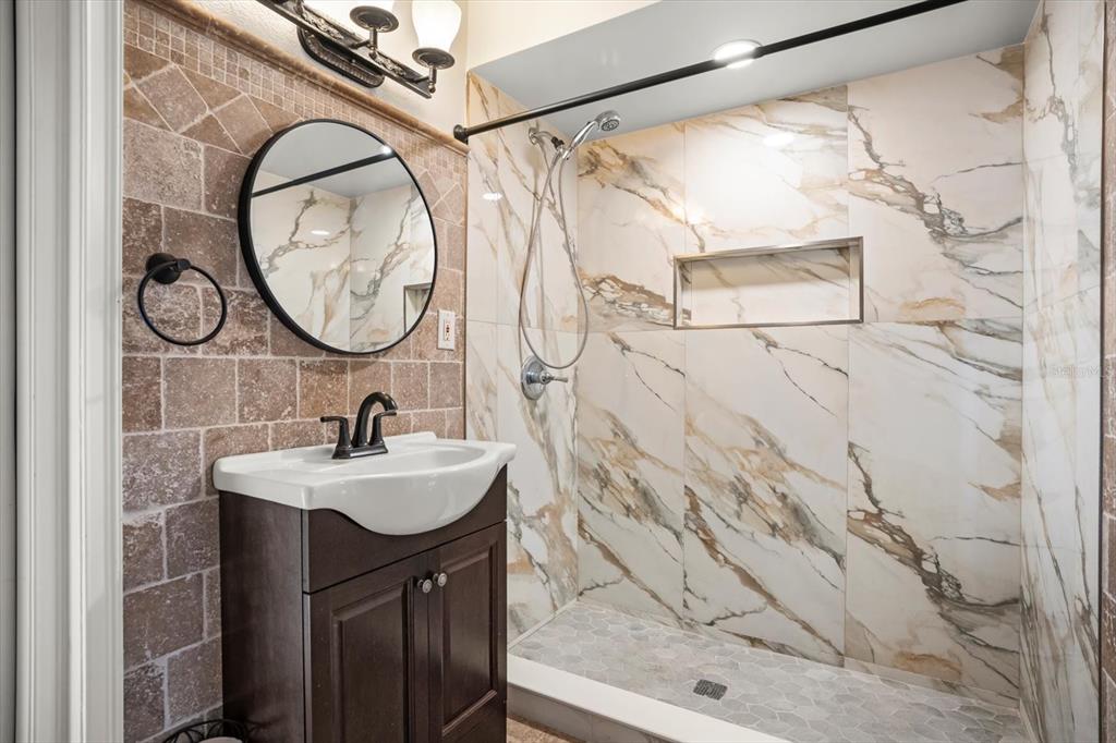 104 Valencia Loop Altamonte Springs, FL 32714 - Photo 34 of 47