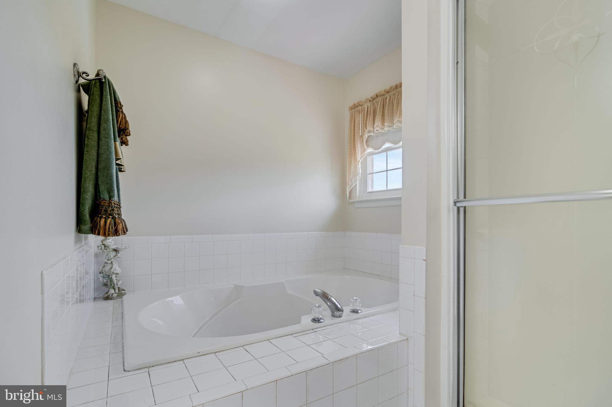 11206 Lakeview Drive Dunkirk, MD 20754 - Photo 24 of 29