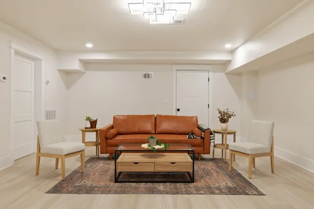 $1,999,000 | 1240 Kenmore Place, Nashville, TN 37216