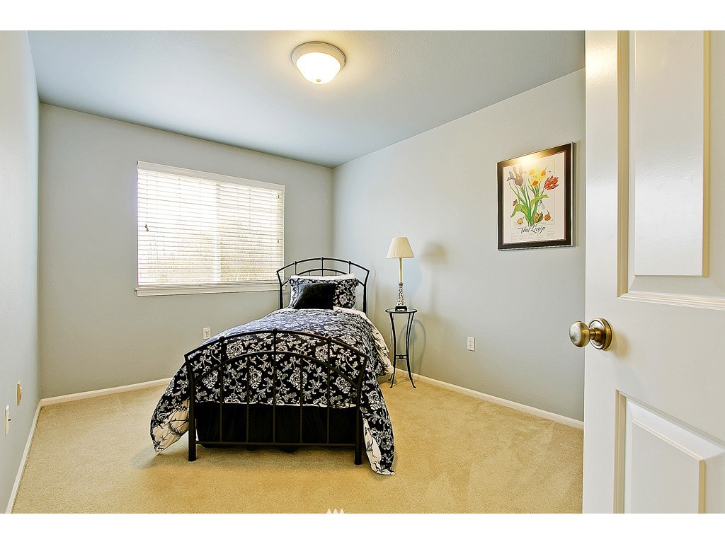 201 South 50th Street, Unit B Renton, WA 98055 - Photo 12 of 15