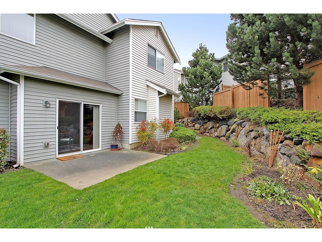 201 South 50th Street, Unit B Renton, WA 98055 - Photo 15 of 15