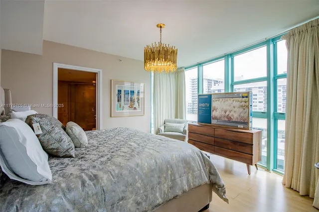 $7,000 | 6000 Indian Creek Drive, Unit 11A, Miami Beach, FL 33140