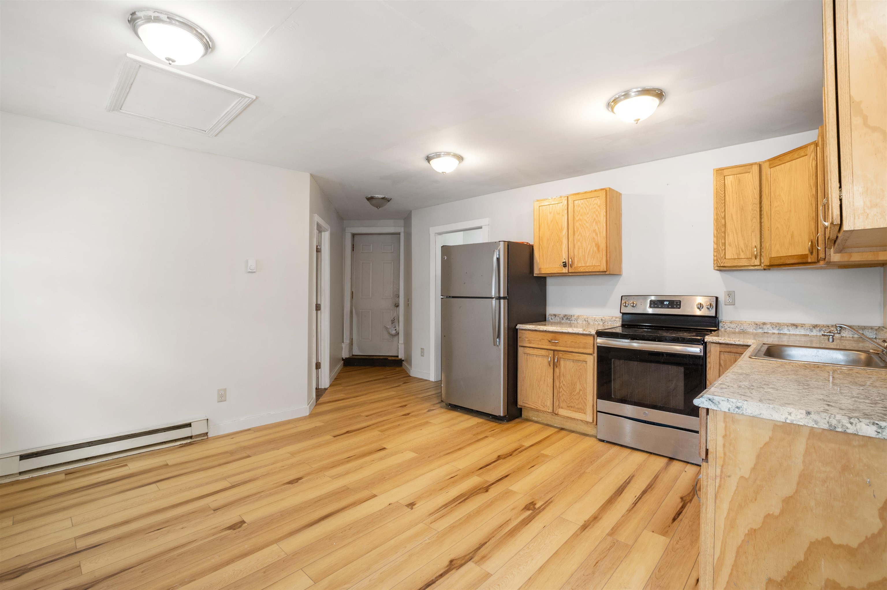 7 Cross Street, Unit 1 Whitefield, NH 03598 - Photo 16 of 20