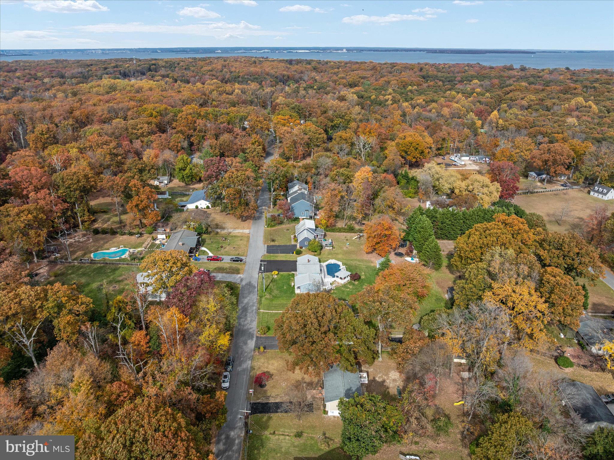 7963 Oak Road Pasadena, MD 21122 - Photo 31 of 53 a view of city and mountain