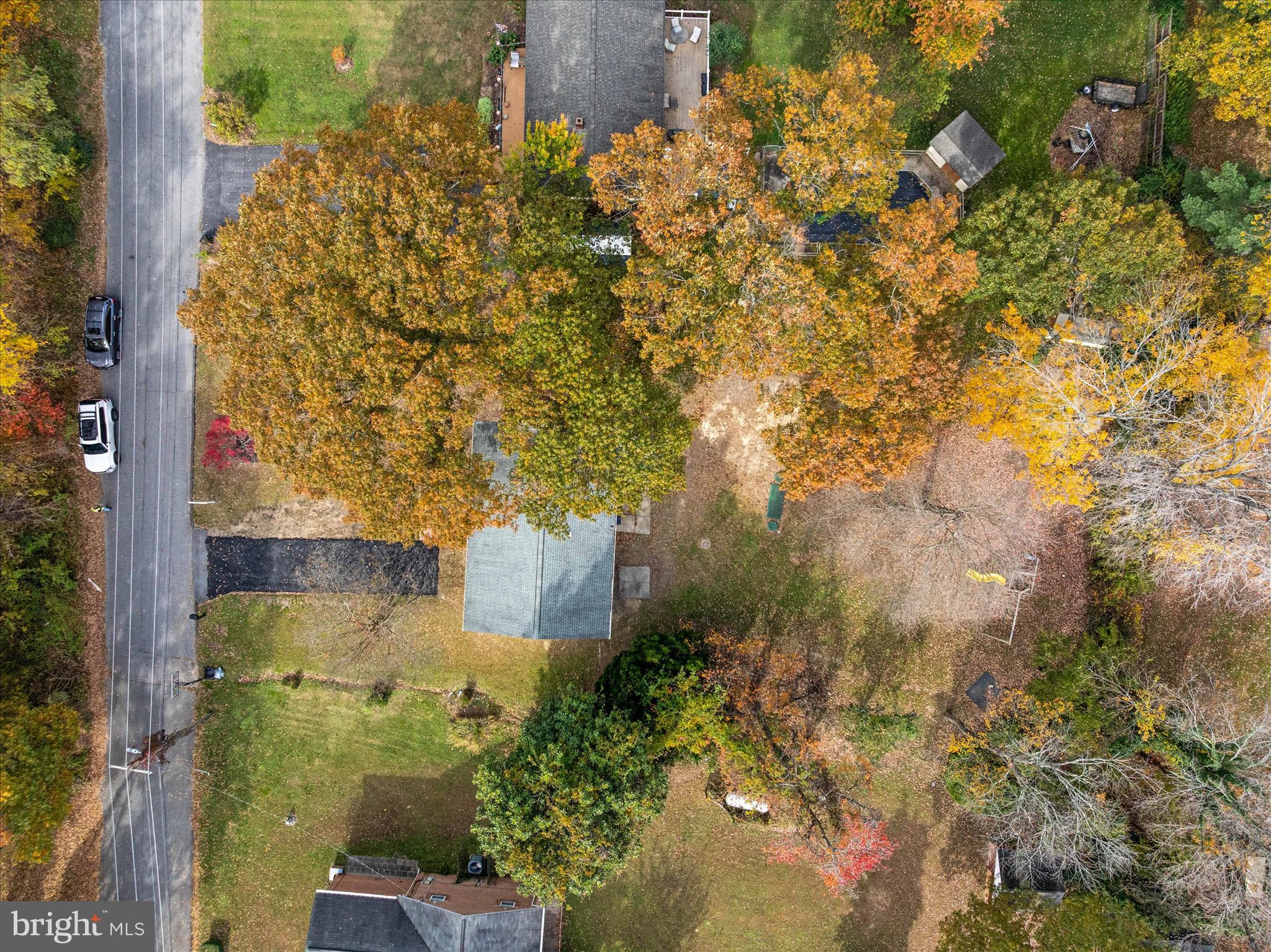 7963 Oak Road Pasadena, MD 21122 - Photo 43 of 53 a view of a garden