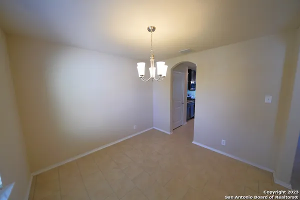 en empty room with window