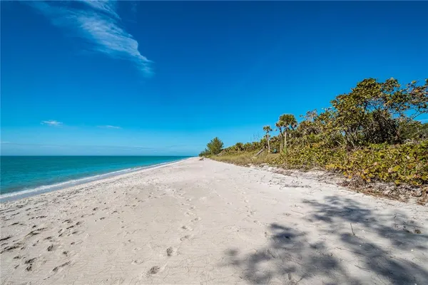 $354,000 | 1651 Beach Road, Unit 212, Englewood, FL 34223