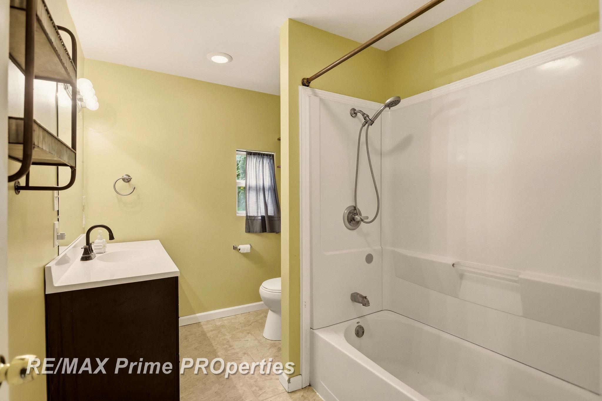 10083 South Lewis Road Clio, MI 48420 - Photo 23 of 44 Gallery Image 23
