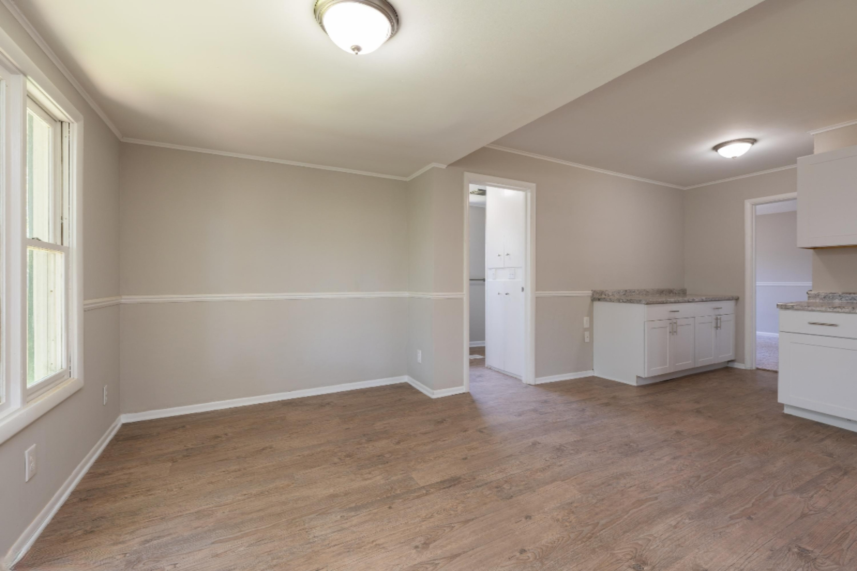 1112 5th Street Three Rivers, MI 49093 - Photo 10 of 25 10_11125THST_2010_HiRes