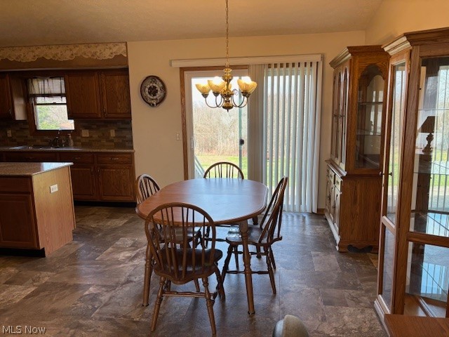 25486 Ridge Road East Rochester, OH 44625 - Photo 12 of 38 Gallery Image 12