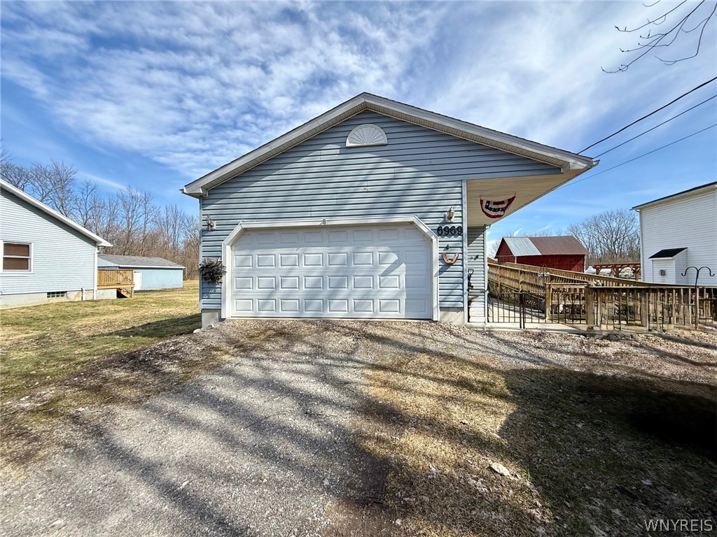 6969 Nash Road Wheatfield, NY 14120 - Photo 1 of 25