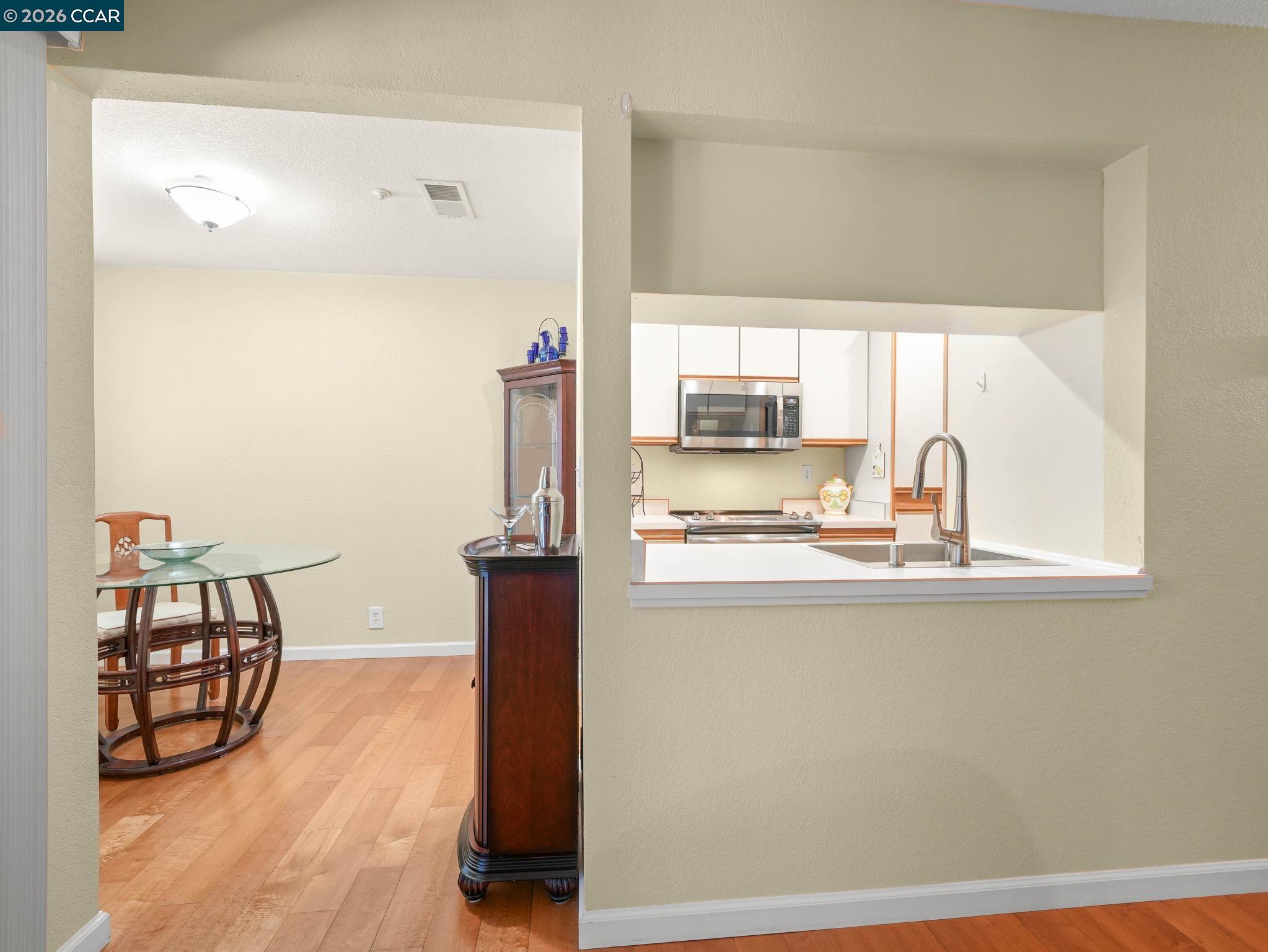 1308 Walden Road, Unit 27 Walnut Creek, CA 94597 - Photo 14 of 28