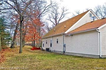 4145 Port Austin Road Caseville, MI 48725 - Photo 15 of 16 4145PtAustinSide.jpg