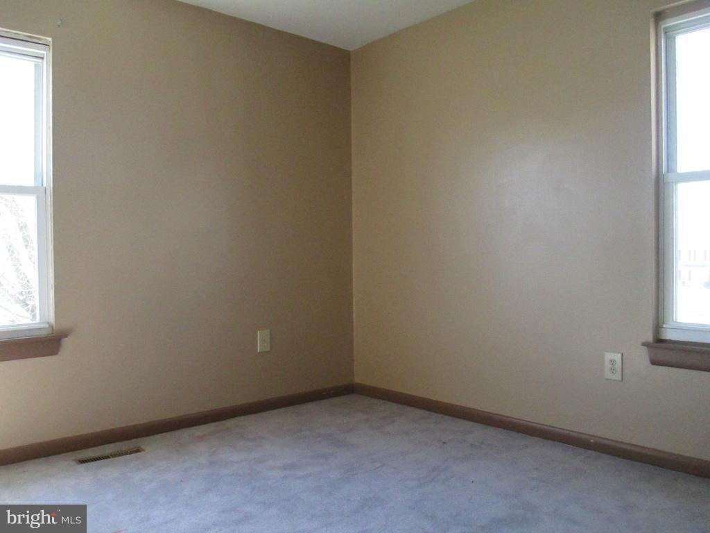 400 Laburnum Road Edgewood, MD 21040 - Photo 12 of 23 an empty room with a window