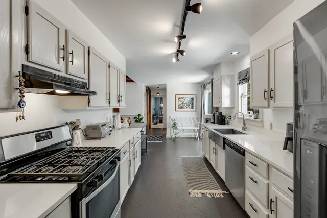 $525,000 | 826 Lower Elmore Mountain Road, Morristown, VT 05661