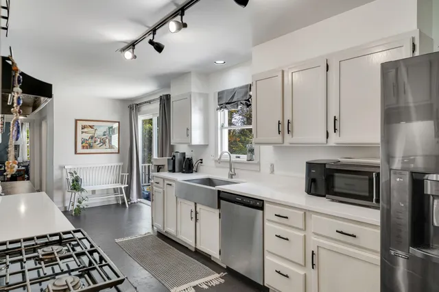 $525,000 | 826 Lower Elmore Mountain Road, Morristown, VT 05661