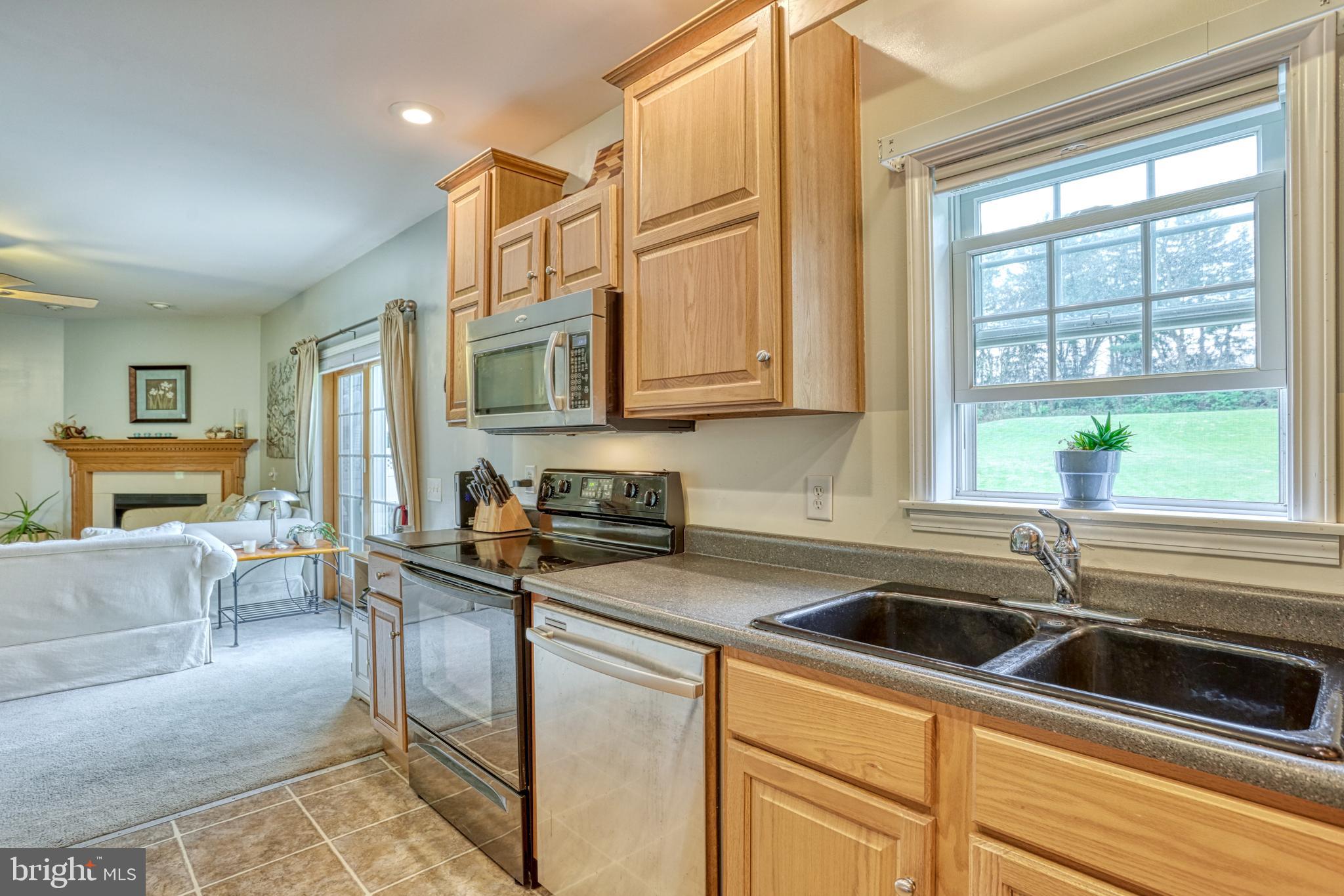 143 Locust Hill Road Dallastown, PA 17313 - Photo 12 of 52 Gallery Image 12
