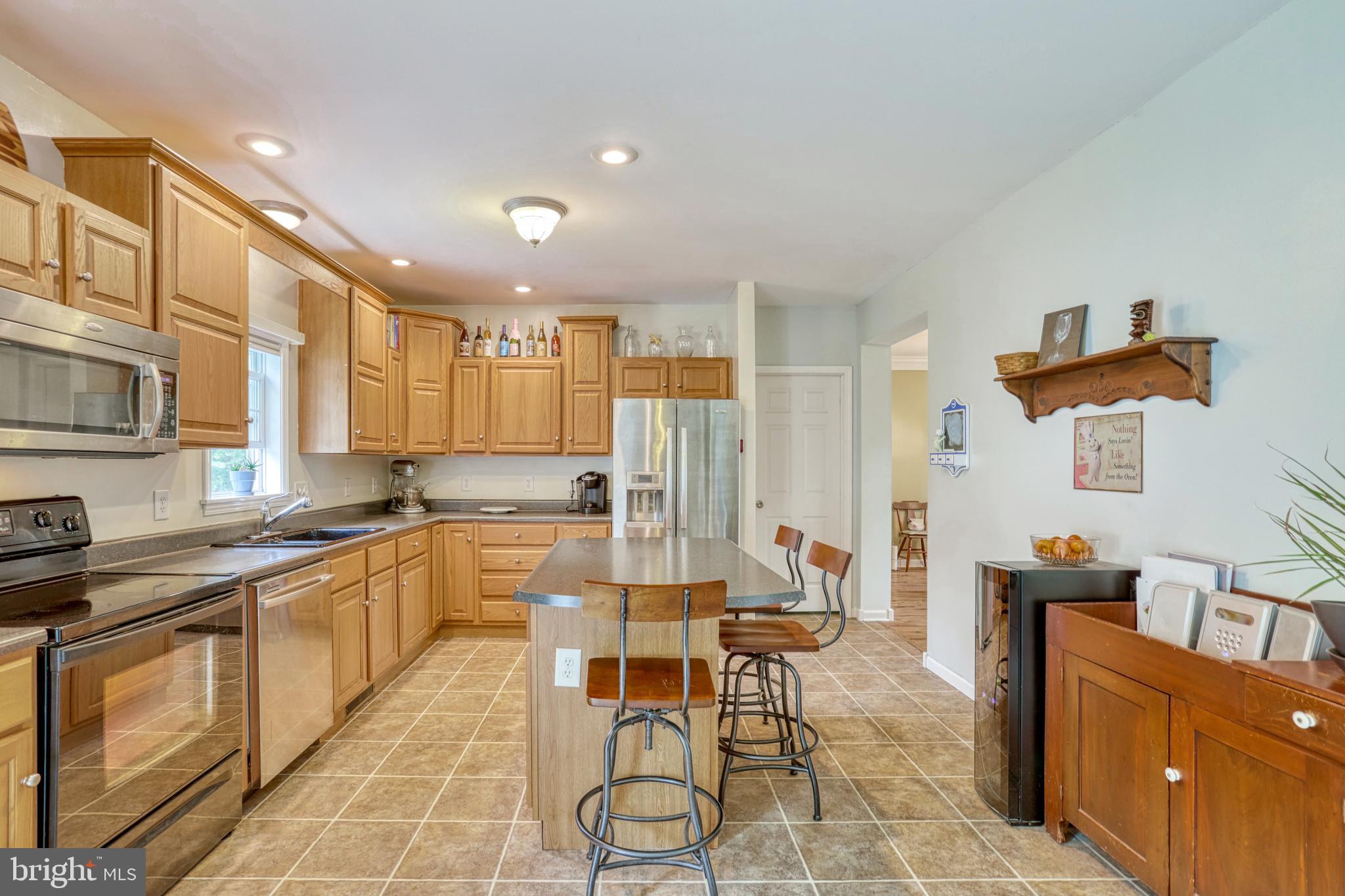 143 Locust Hill Road Dallastown, PA 17313 - Photo 10 of 52 Gallery Image 10