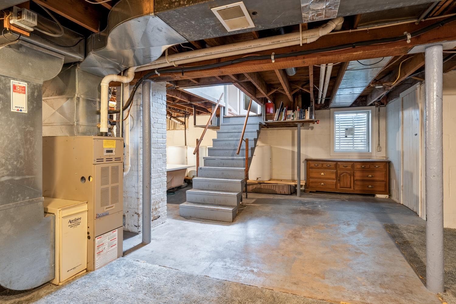 1536 Smith Street Green Bay, WI 54302 - Photo 15 of 24