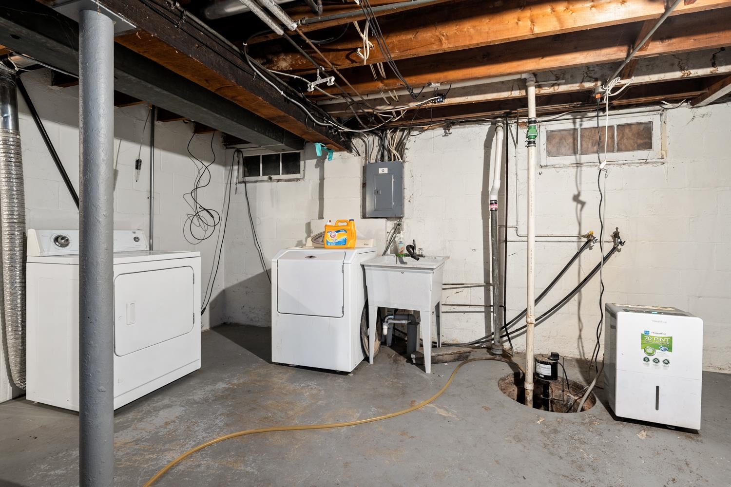 1536 Smith Street Green Bay, WI 54302 - Photo 17 of 24