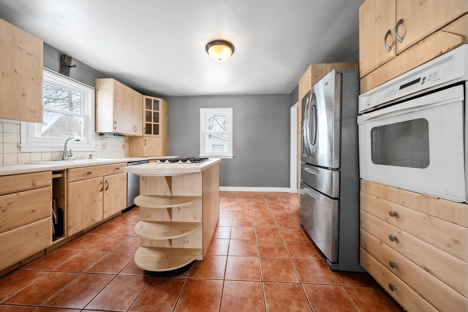 1536 Smith Street Green Bay, WI 54302 - Photo 8 of 24