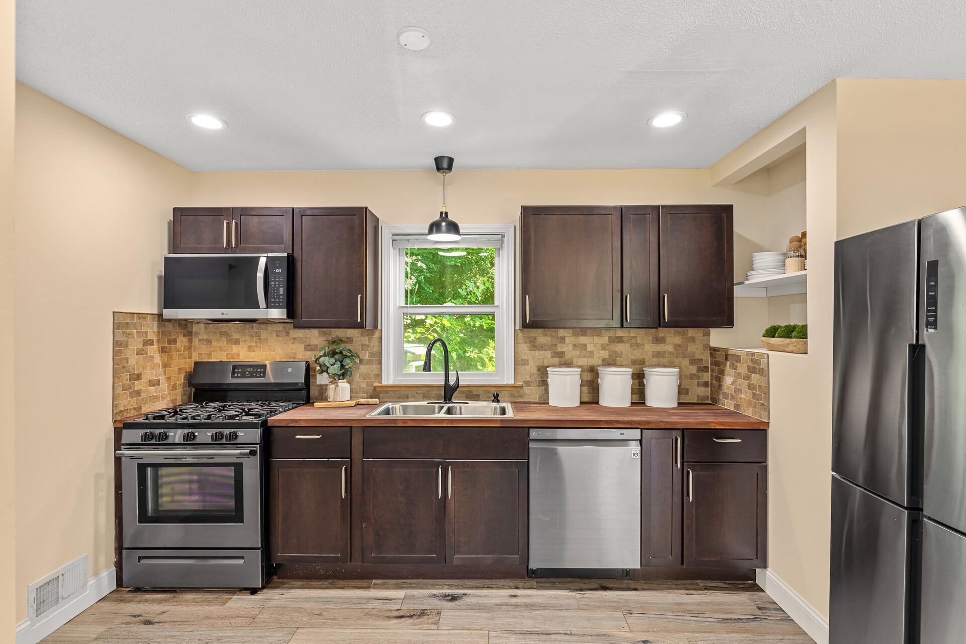 3737 Baker Road Minnetonka, MN 55305 - Photo 10 of 50