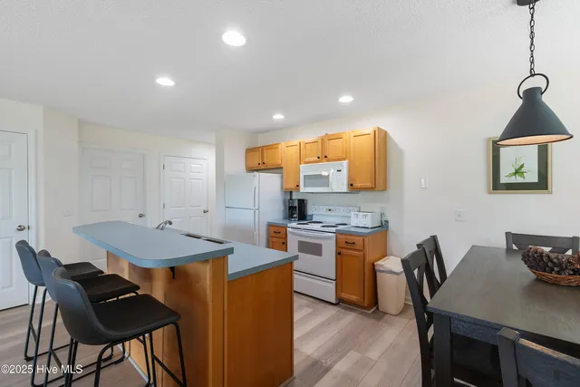 $2,400 | 3350 Club Villas Drive, Unit 1003, Southport, NC 28461