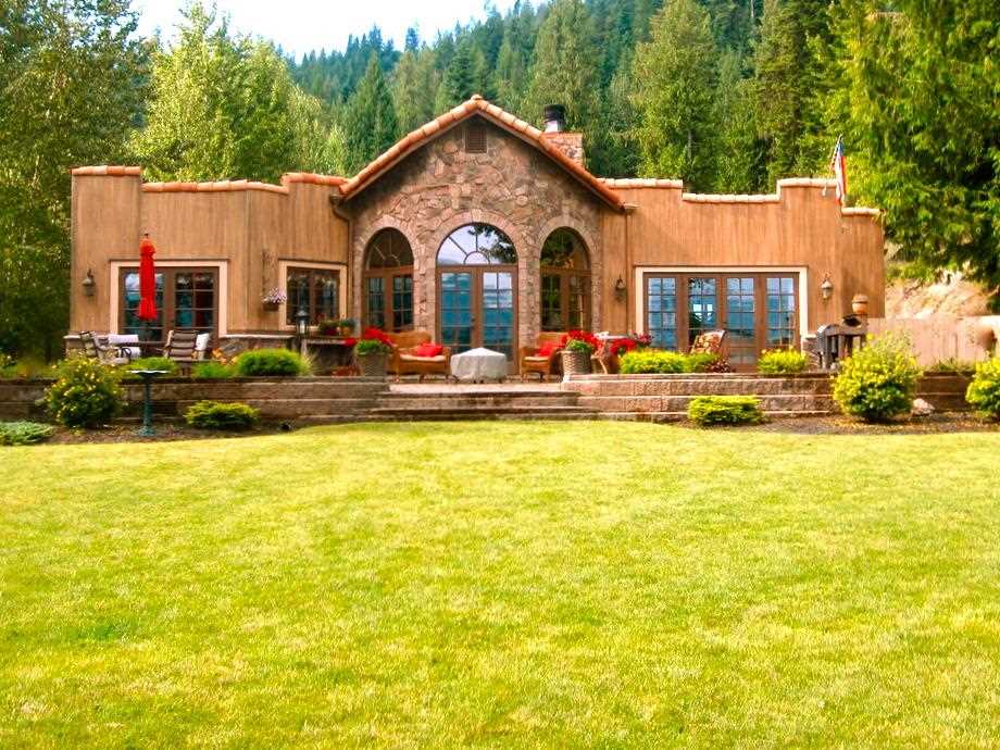 12322 North Newman Lake Road Newman Lake, WA 99025 - Photo 1 of 20