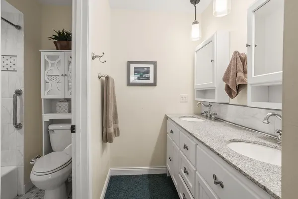 $334,900 | 5335 Sutton Place South, Greenfield, WI 53221