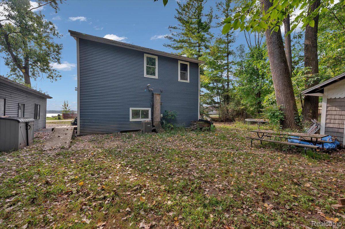 3954 Hunt Road Lapeer, MI 48446 - Photo 14 of 27 Gallery Image 14