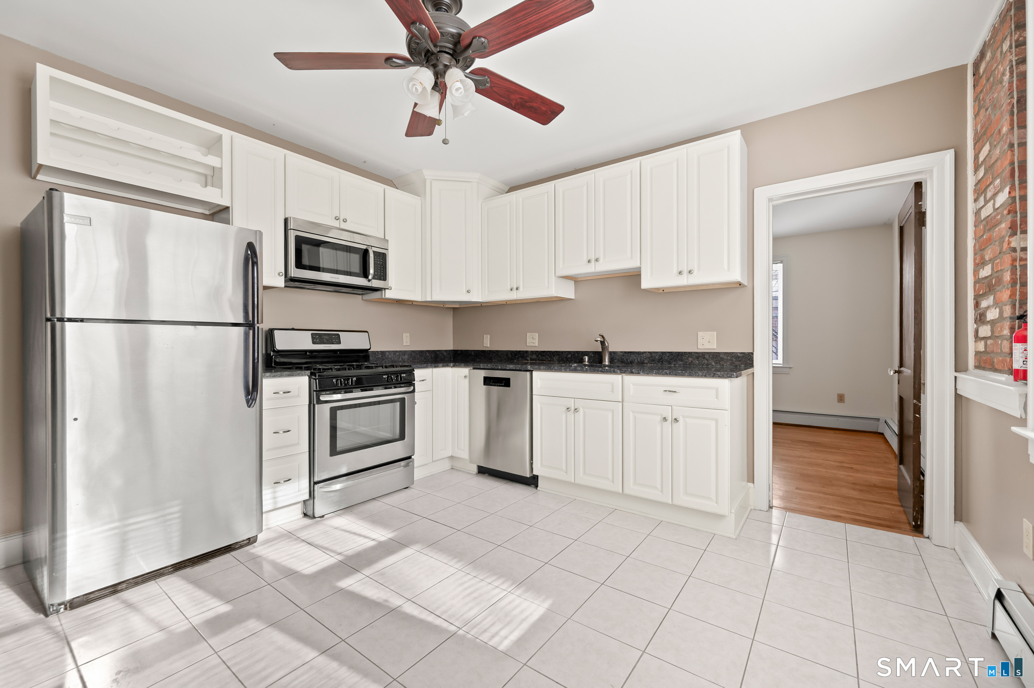 171 Chestnut Street New Haven, CT 06511 - Photo 5 of 13