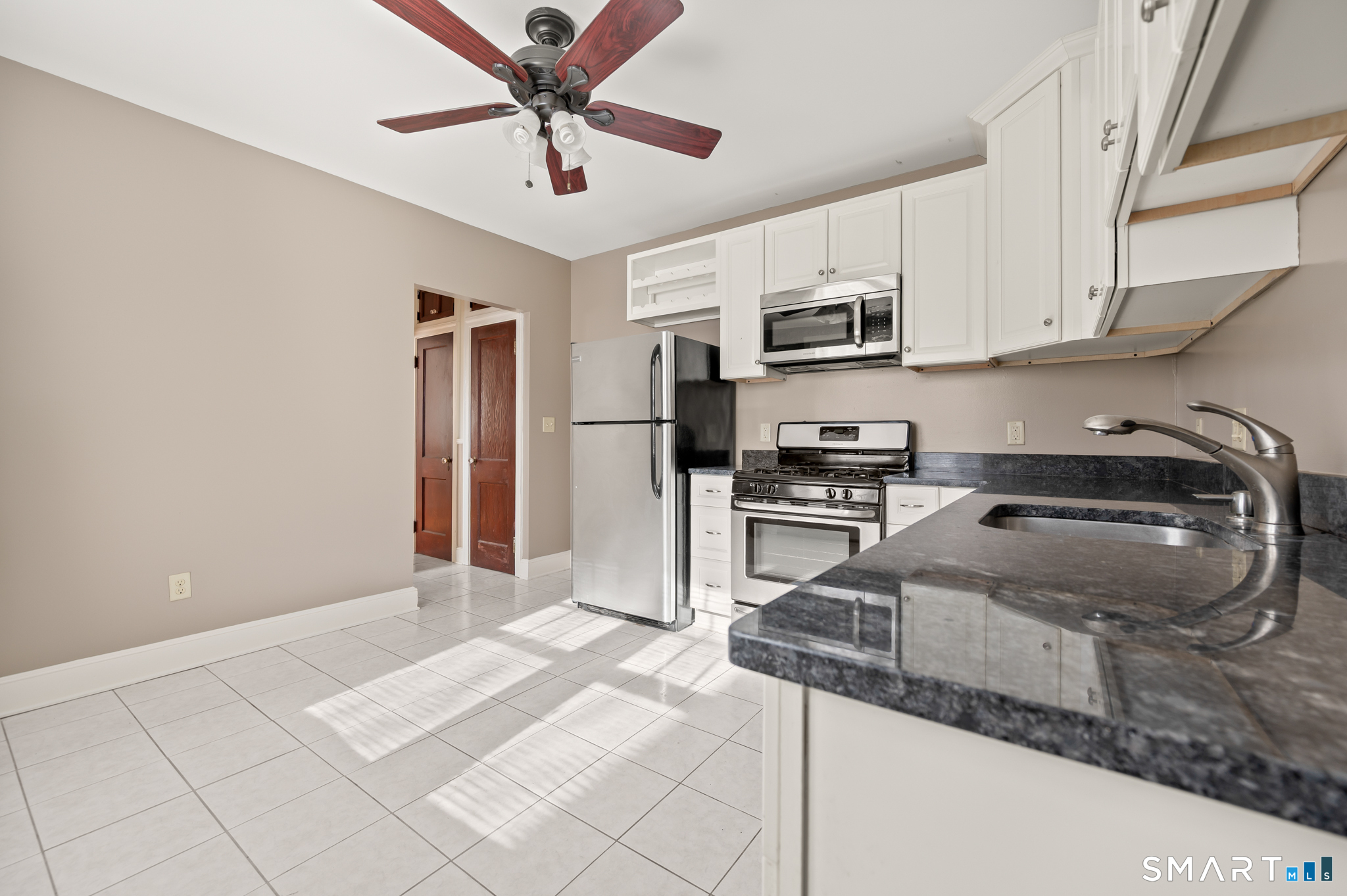 171 Chestnut Street New Haven, CT 06511 - Photo 6 of 13