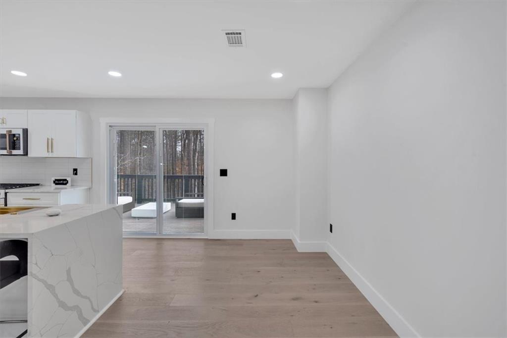 5070 Alabama Road Roswell, GA 30075 - Photo 16 of 44