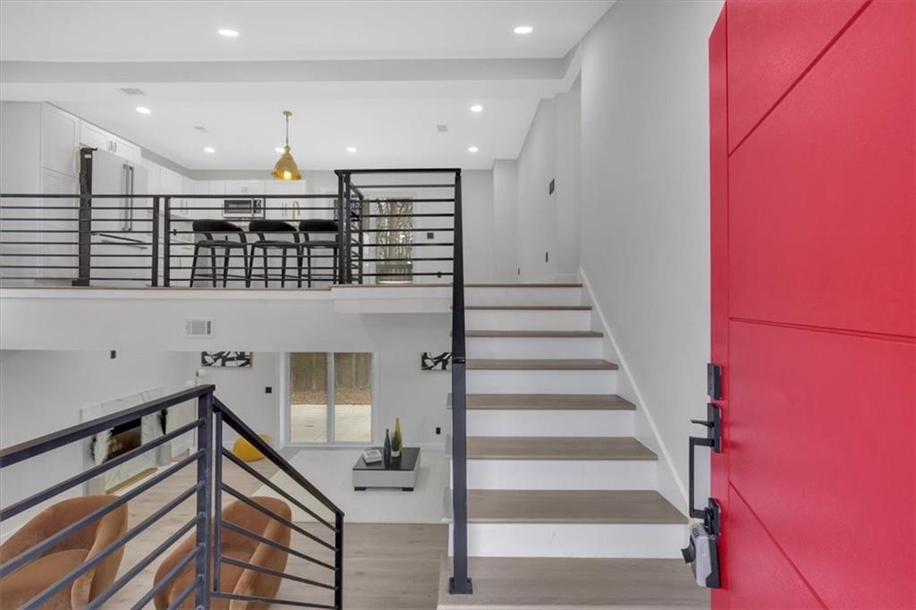 5070 Alabama Road Roswell, GA 30075 - Photo 2 of 44