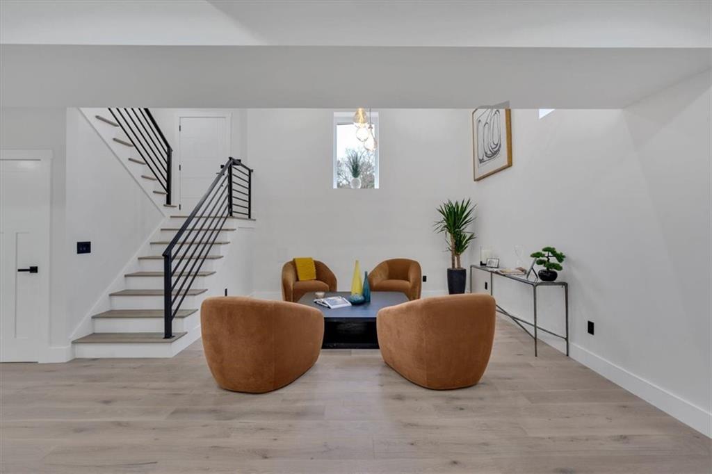 5070 Alabama Road Roswell, GA 30075 - Photo 4 of 44