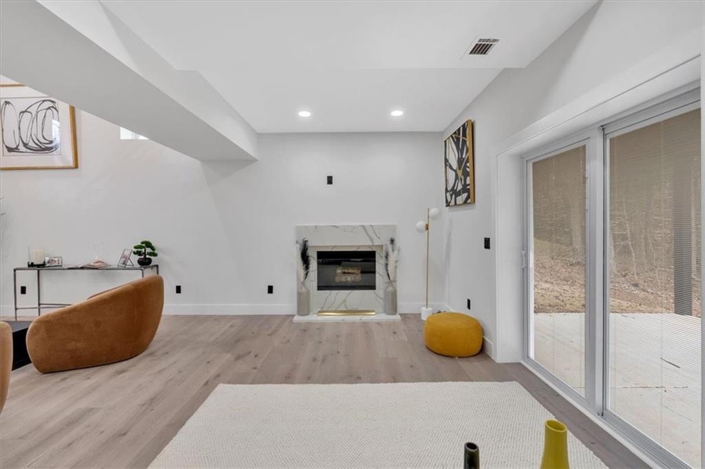 5070 Alabama Road Roswell, GA 30075 - Photo 5 of 44