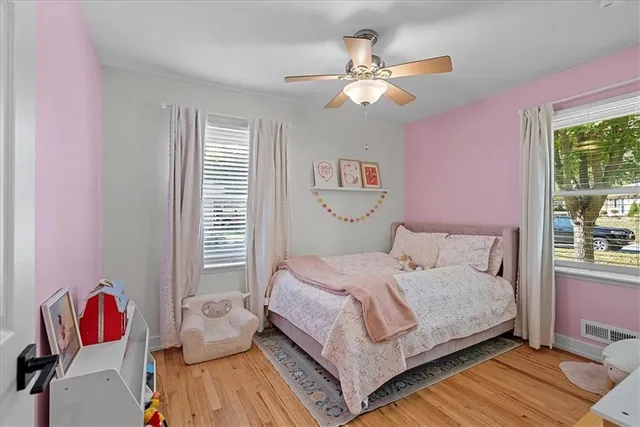 $350,000 | 7611 Walmer Street, Prairie Village, KS 66204