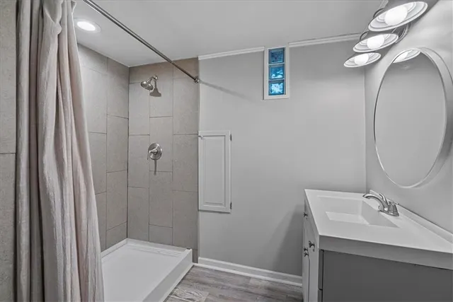 $350,000 | 7611 Walmer Street, Prairie Village, KS 66204