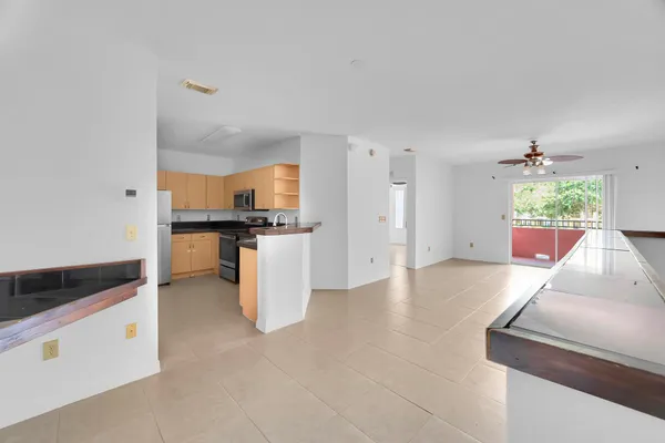 $1,500 | 106 Southwest Peacock Boulevard, Unit 206, Port St. Lucie, FL 34986
