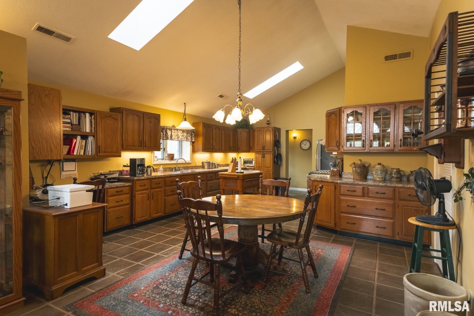 17157 Liberty Road Grafton, IL 62037 - Photo 14 of 50