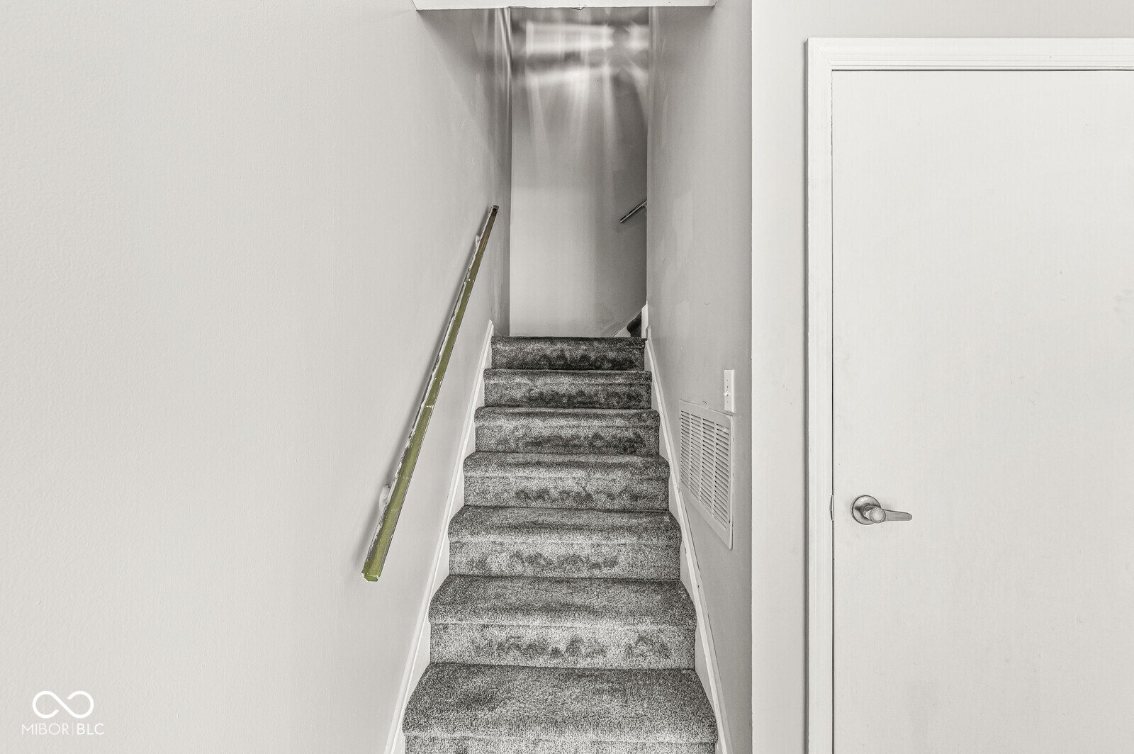 3986 Braddock Road Indianapolis, IN 46268 - Photo 13 of 24 Gallery Image 13