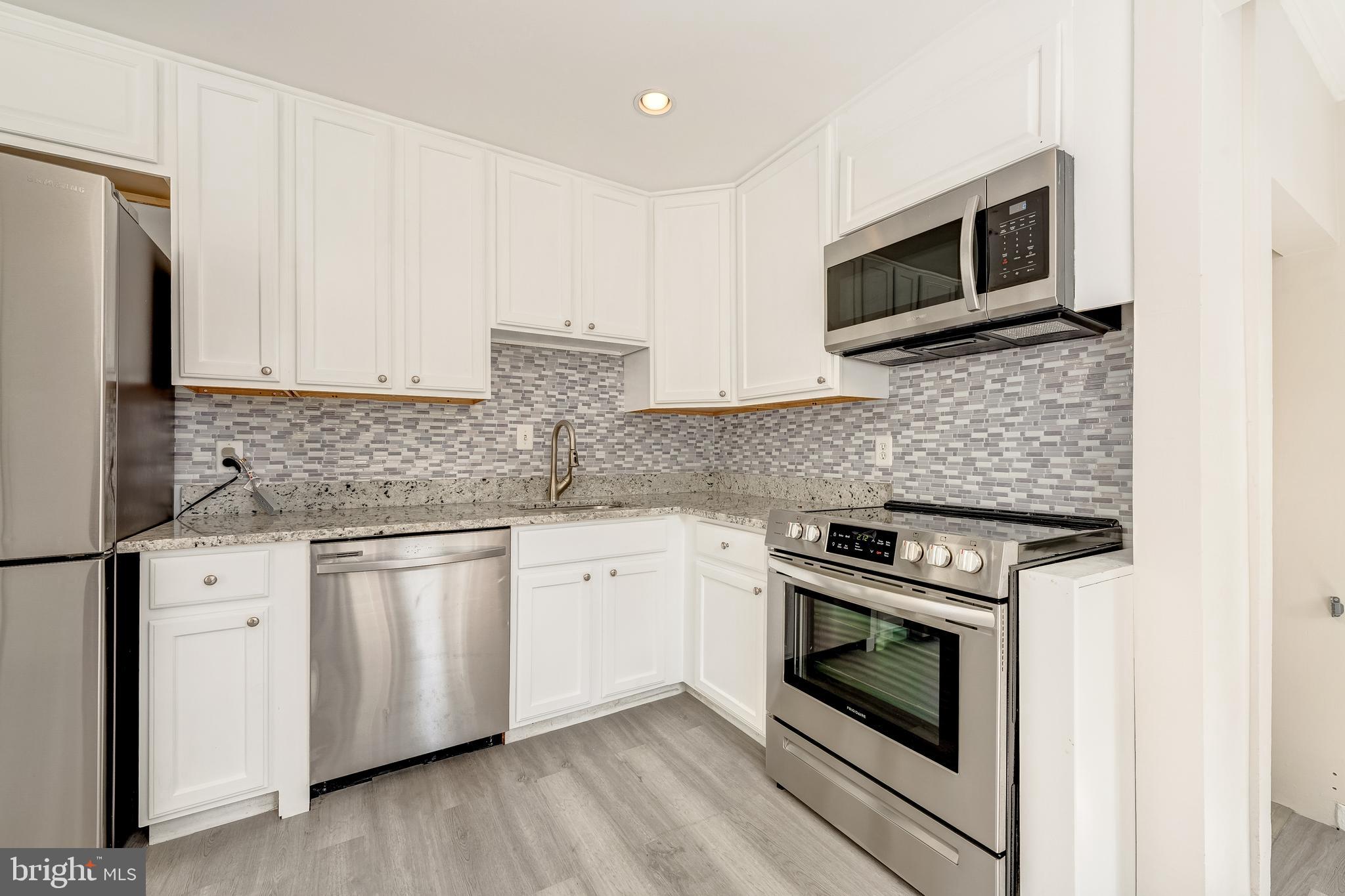 4144 Addison Road Fairfax, VA 22030 - Photo 10 of 29