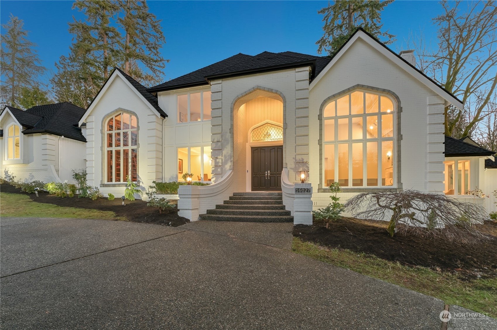 16027 Southeast 63rd Street, Bellevue, WA 98006 Compass