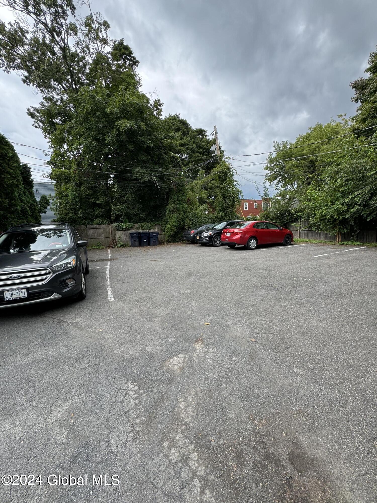 460 Washington Avenue, Unit 4 Albany, NY 12203 - Photo 19 of 20 IMG_1526