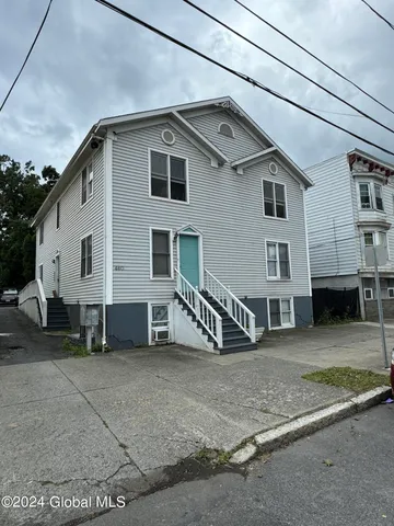 $1,550 | 460 Washington Avenue, Unit 4, Albany, NY 12203