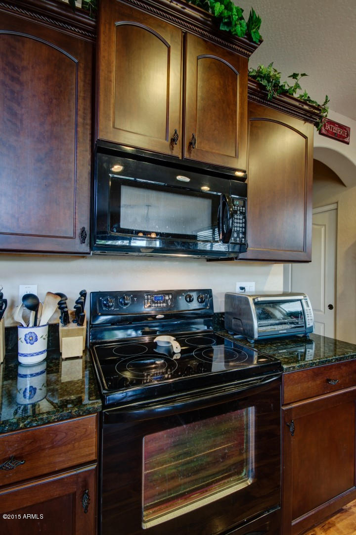 2538 East Ridge Creek Road Phoenix, AZ 85024 - Photo 16 of 53 Kitchen 2