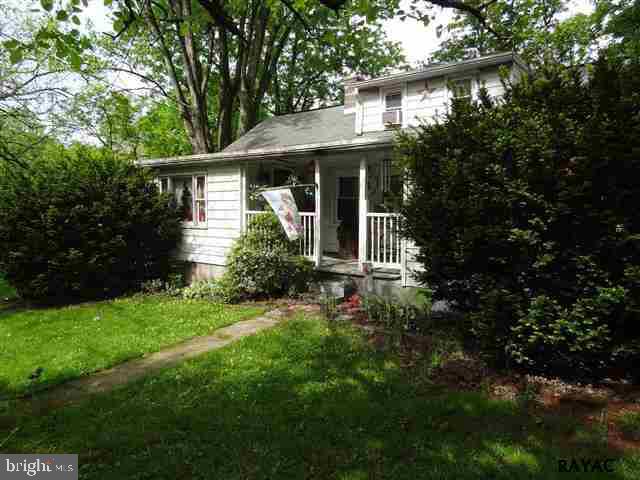 475 Hykes Mill Road Manchester, PA 17345 - Photo 2 of 30 Gallery Image 2
