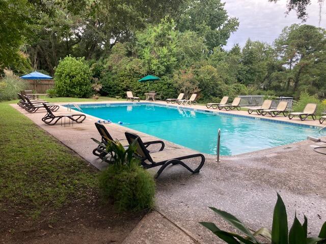 359 Spoonbill Lane, Unit A Mount Pleasant, SC 29464 - Photo 32 of 33 IMG_2407