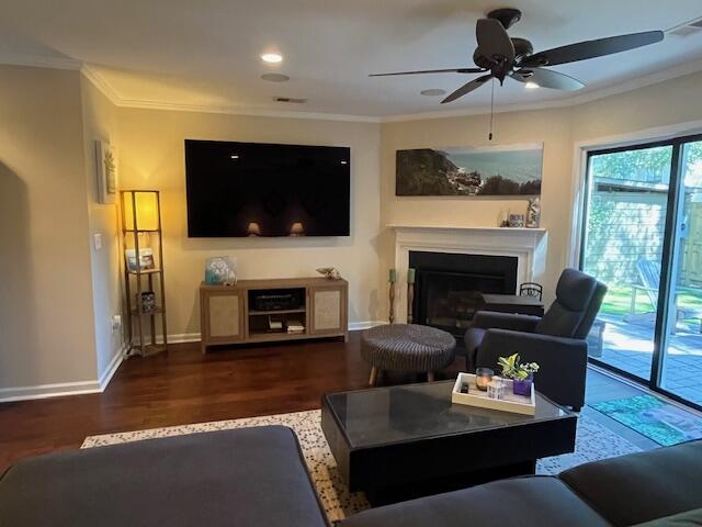 359 Spoonbill Lane, Unit A Mount Pleasant, SC 29464 - Photo 10 of 33 IMG_2845