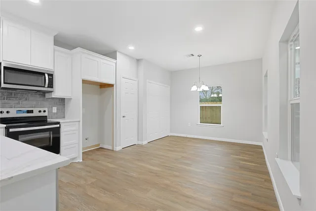 $204,990 | 19210 Akin Drive, Crosby, TX 77532